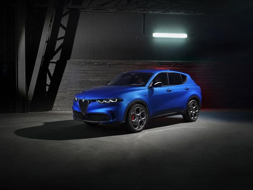 Der neue Alfa Romeo Tonale ist ein SUV, das auch als Hybrid erhältlich ist. Die Italiener vertrauen NEXEN als Reifenlieferanten
