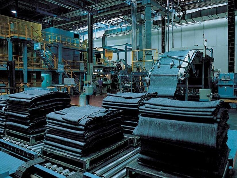 Dem Rohmaterial der Hankook iON-Familie werden neben Silica auch pflanzliche Öle und Naturharz beigemischt, um verschiedene Eigenschaften zu erzielen.