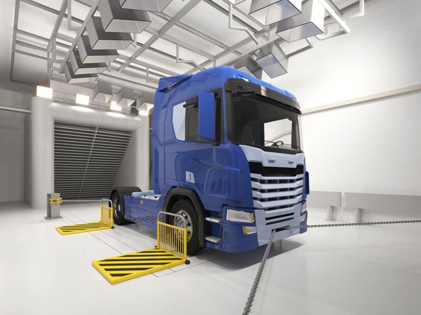 Messstand - Mini bis Maxi: Egal ob Pkw, Van oder Lkw - Fahrzeuge bis zu einer Größe von 10 x 2,65 X 4,10 m (LXBXH) und einem Maximalgewicht bis zu zehn Tonnen finden hier Platz.